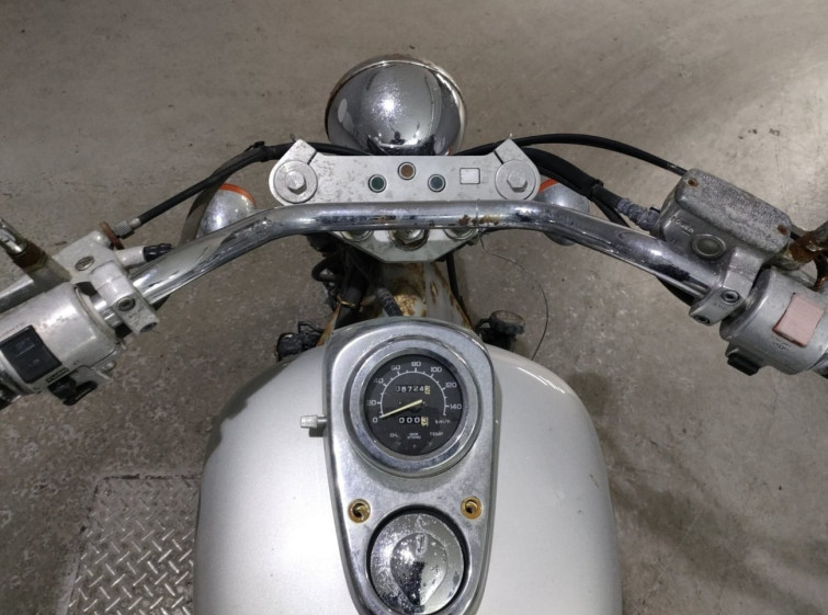 Мотоцикл Honda MAGNA250