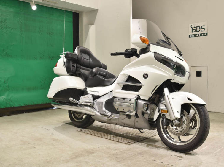 Мотоцикл Honda GL1800 AIRBAG NAVI з пробігом 20168 km