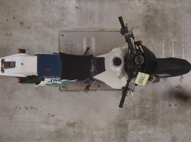 Мотоцикл Suzuki DR250SH с пробегом 24476 km