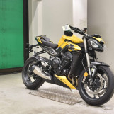 Мотоцикл Triumph STREET TRIPLE RS з пробігом 4213 km