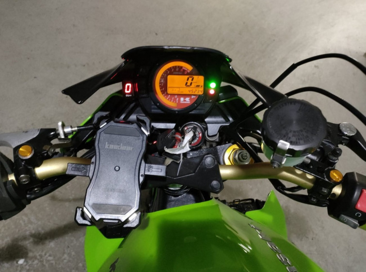Мотоцикл Kawasaki Z1000 з пробігом 45234 km