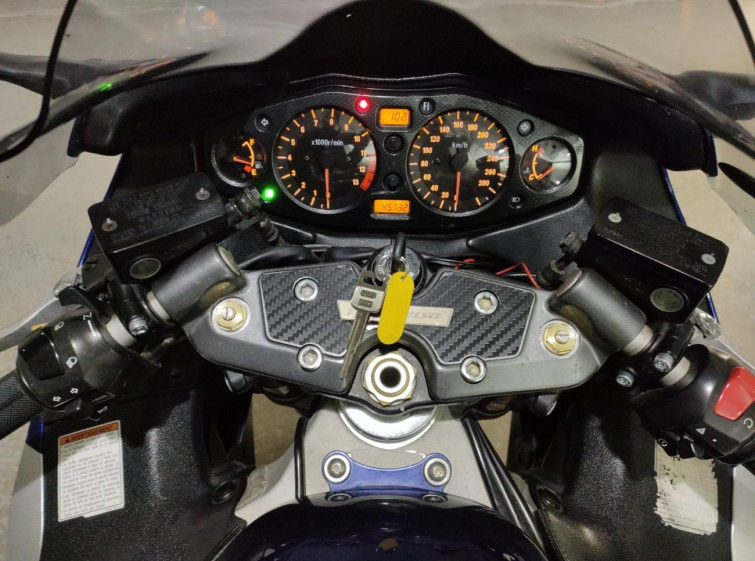 Мотоцикл Suzuki GSX1300R HAYABUSA з пробігом 45732 km