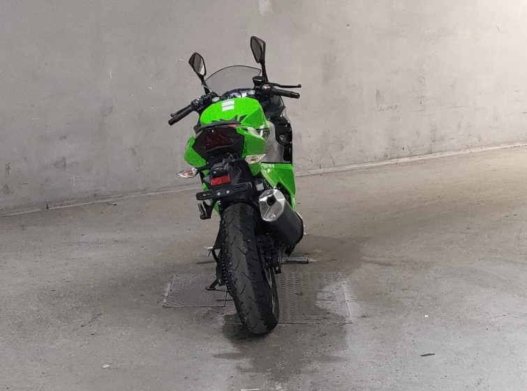 Мотоцикл Kawasaki NINJA400 с пробегом 19844 km