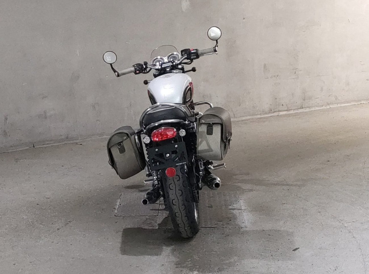 Мотоцикл Triumph BONNEVILLE T100 з пробігом 7995 km