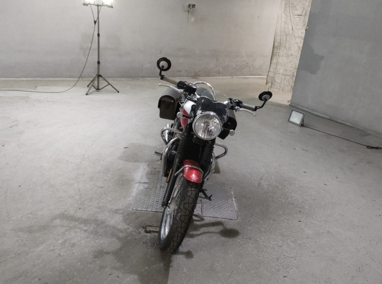 Мотоцикл Triumph BONNEVILLE T100 з пробігом 7995 km