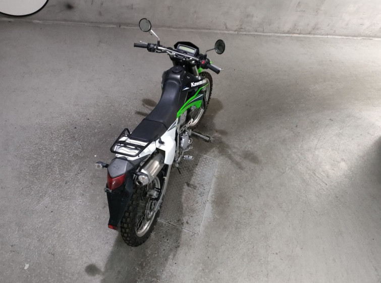 Мотоцикл Kawasaki KLX250 з пробігом 12520 km