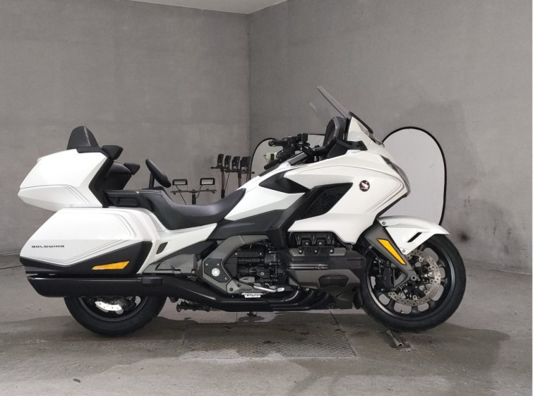 Мотоцикл Honda GL1800 TOUR D с пробегом 24478 km