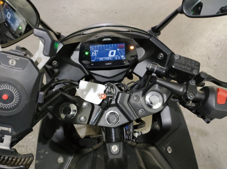 Мотоцикл Suzuki GIXXER SF250 с пробегом 1494 km