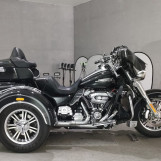 Мотоцикл HD ELECTRA GLIDE FLHTCU1750 TRIKE с пробегом 2551 km