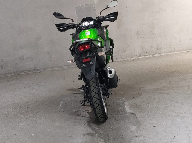 Мотоцикл Kawasaki VERSYS-X 250 з пробігом 4199 km