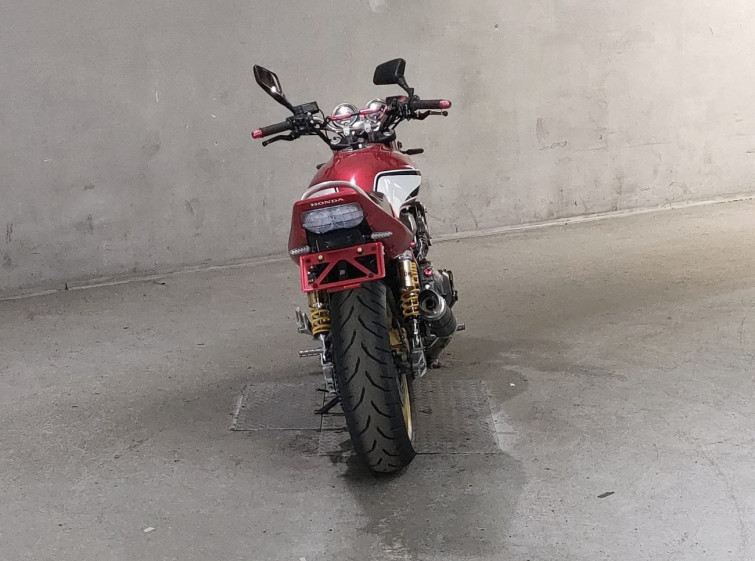 Мотоцикл Honda CB400SFV с пробегом 1569 km