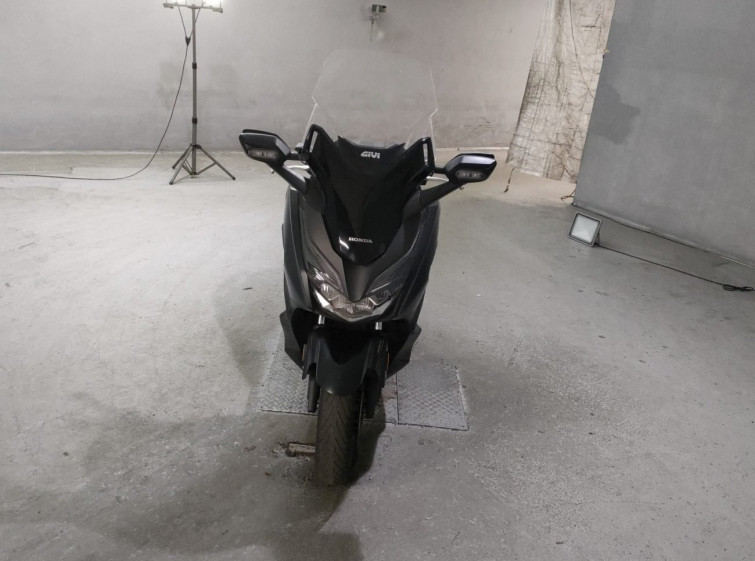 Мотоцикл Honda FORZA с пробегом 24787 km