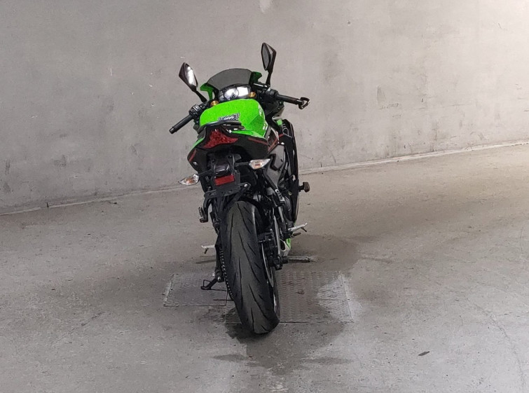 Мотоцикл Kawasaki NINJA ZX-25R KRT с пробегом 16674 km
