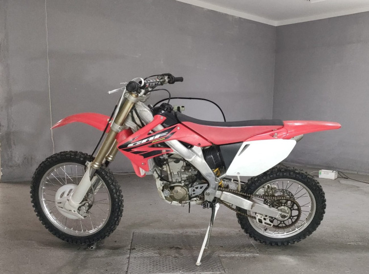 Мотоцикл Honda CRF250R