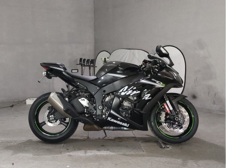 Мотоцикл Kawasaki NINJA ZX-10R с пробегом 11349 km