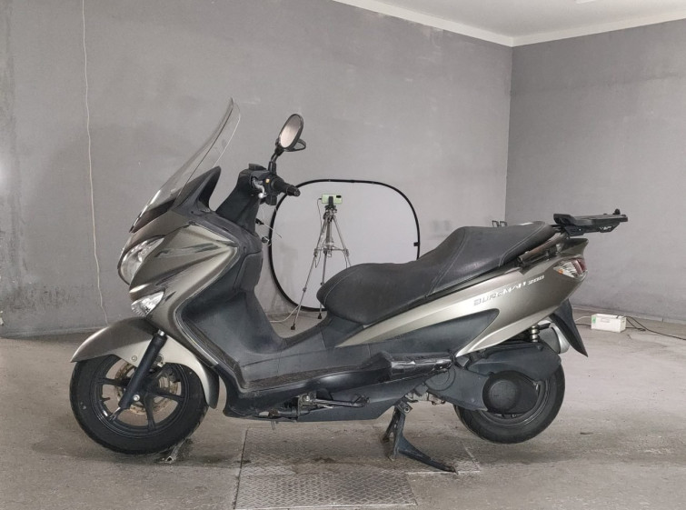 Мотоцикл Suzuki BURGMAN200 с пробегом 68081 km