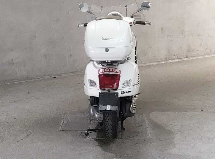 Мотоцикл Vespa GTS250IE с пробегом 42070 km