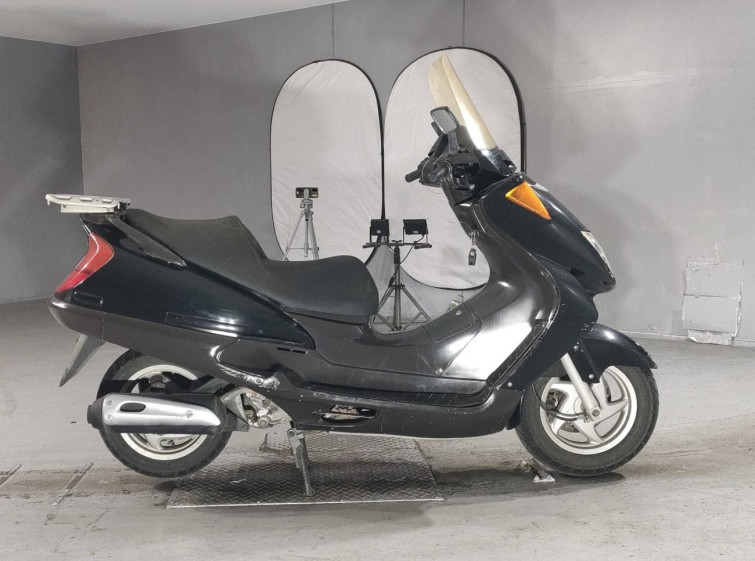 Мотоцикл Honda FORESIGHT с пробегом 22654 km