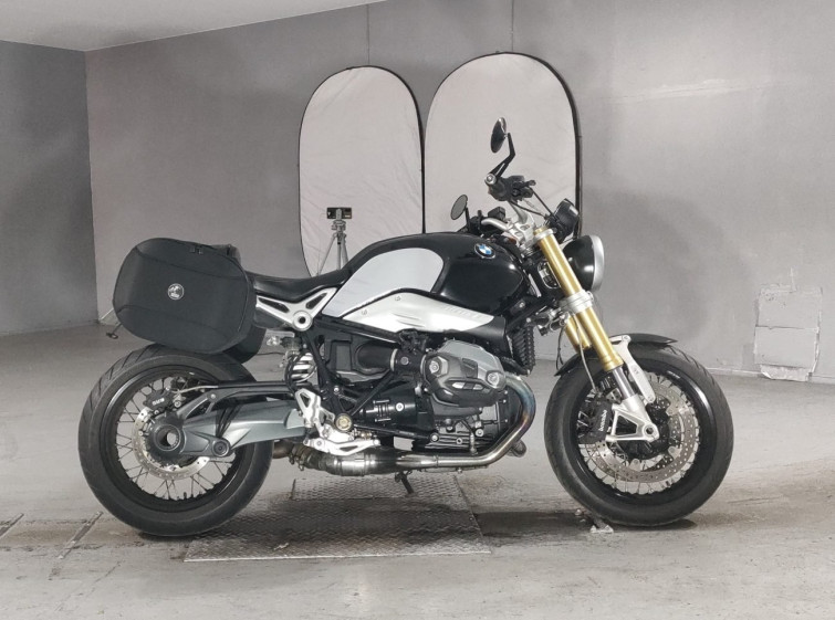 Мотоцикл BMW R NINE T з пробігом 26348 km