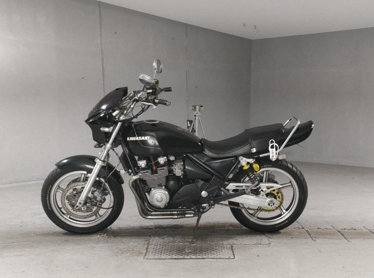 Мотоцикл Kawasaki ZEPHYR400 с пробегом 28445 km