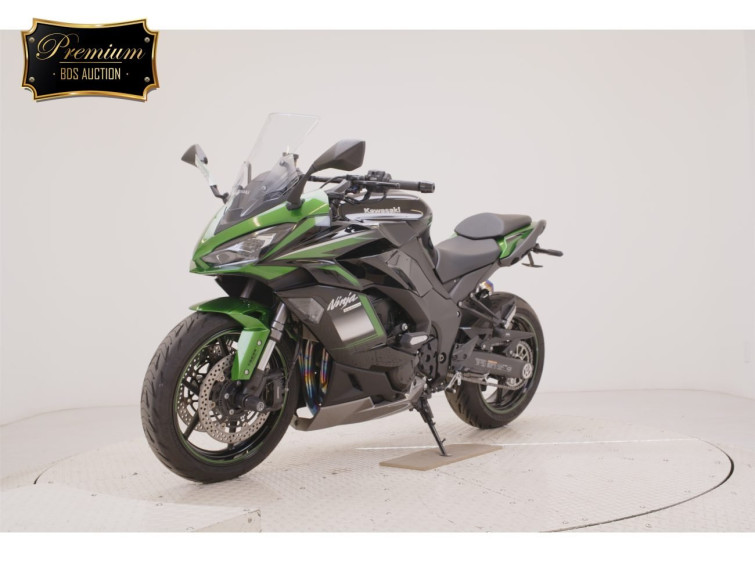 Мотоцикл Kawasaki ninja 1000 sx с пробегом 8541 km