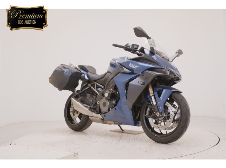 Мотоцикл Suzuki gsx-s1000 gt з пробігом 15373 km
