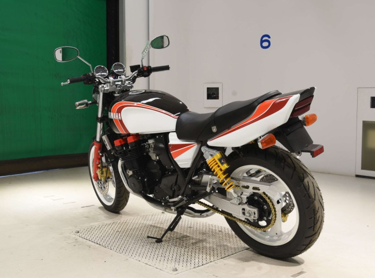 Мотоцикл Yamaha XJR400 с пробегом 6053 km
