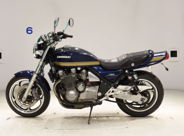Мотоцикл Kawasaki ZEPHYR1100 з пробігом 15690 km