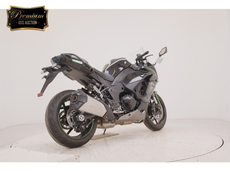 Мотоцикл Kawasaki ninja 1000 sx з пробігом 140 km