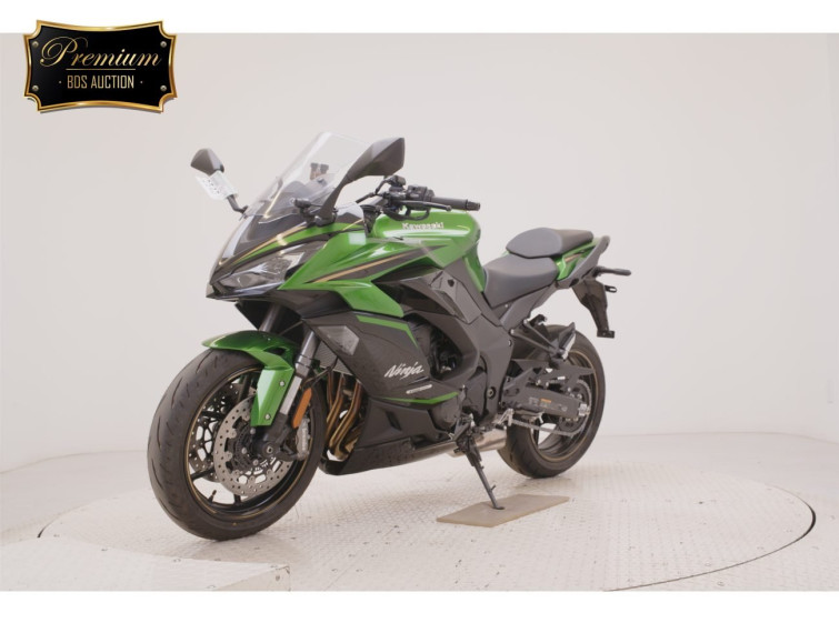 Мотоцикл Kawasaki ninja 1000 sx з пробігом 748 km