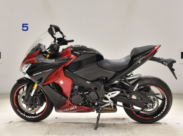 Мотоцикл Suzuki GSX-S1000F з пробігом 63034 km