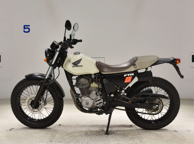 Мотоцикл Honda FTR223 з пробігом 25250 km