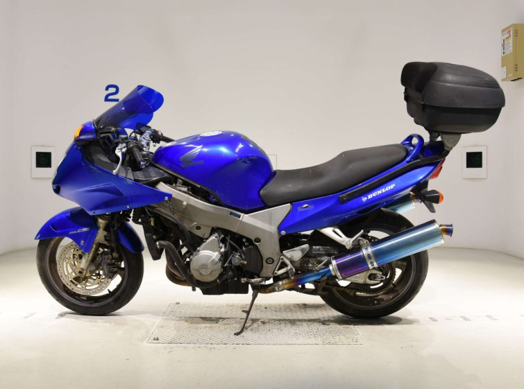 Мотоцикл Honda CBR1100XX BLACKBIRD с пробегом 46639 km