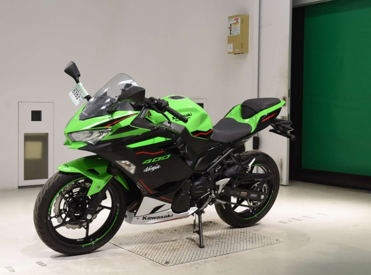 Мотоцикл Kawasaki NINJA400 с пробегом 4393 km