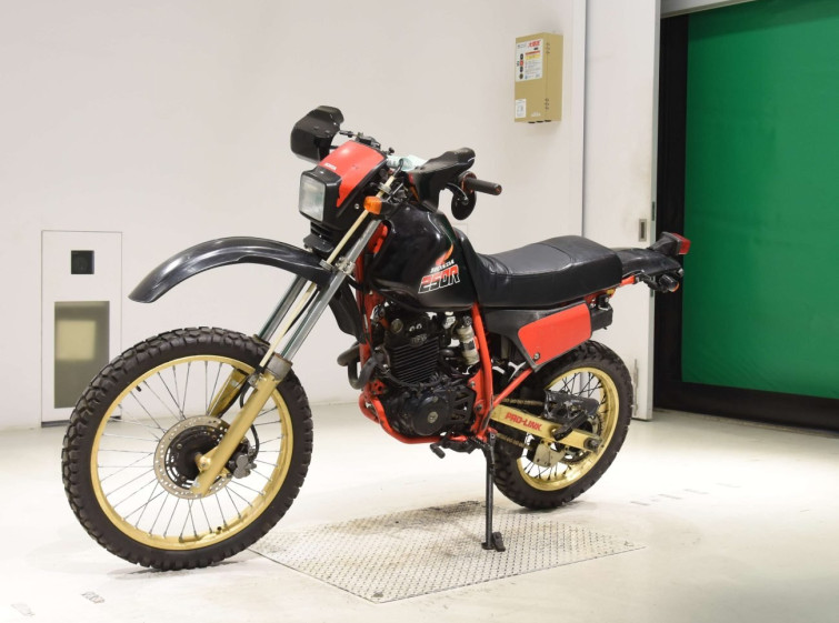 Мотоцикл Honda XLR250R з пробігом 21001 km