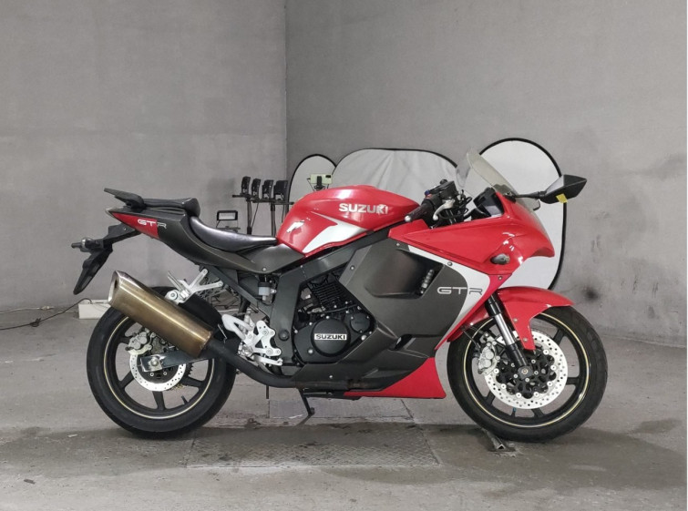 Мотоцикл Hyosung GT250R з пробігом 8516 km