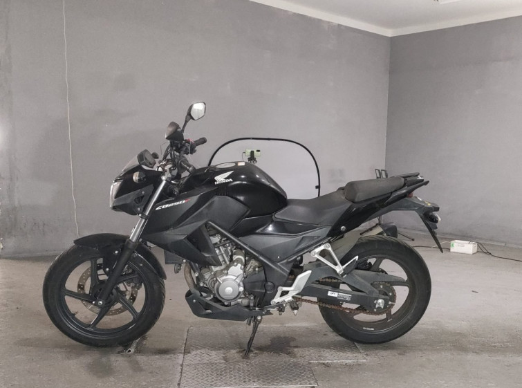 Мотоцикл Honda CB250F з пробігом 18766 km