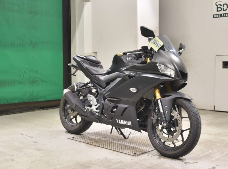 Мотоцикл Yamaha YZF-R25 с пробегом 9503 km
