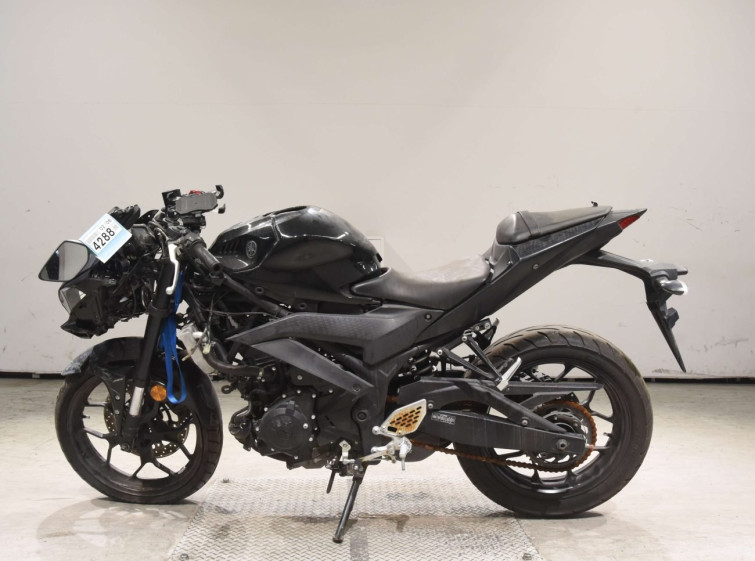 Мотоцикл Yamaha YZF-R25A