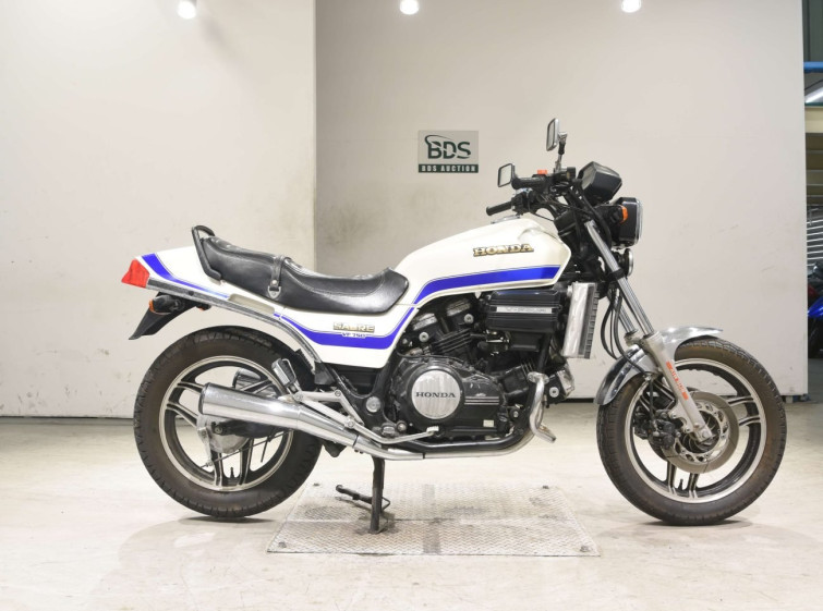 Мотоцикл Honda VF750S SABER з пробігом 21438 km