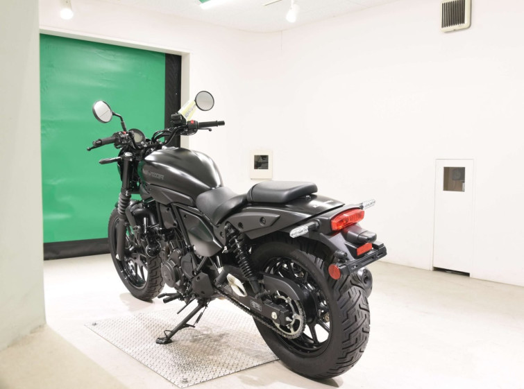 Мотоцикл Kawasaki ELIMINATOR400-3SE з пробігом 1423 km