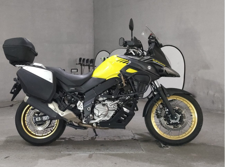 Мотоцикл Suzuki V-STROM DL650XT з пробігом 10199 km