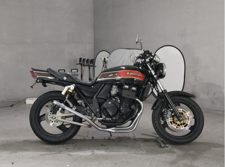 Мотоцикл Kawasaki ZRX400 з пробігом 32022 km