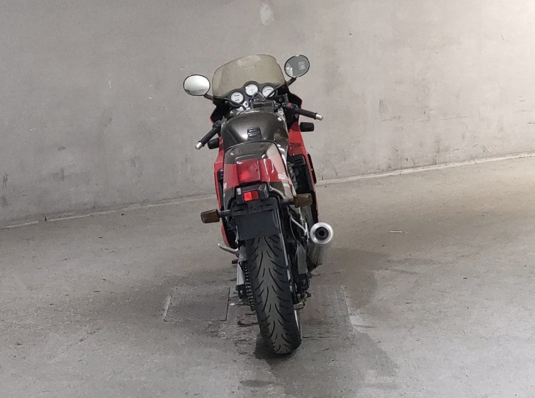 Мотоцикл Suzuki GSX-R750 з пробігом 32981 km