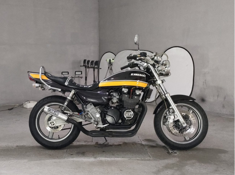 Мотоцикл Kawasaki ZEPHYR400 с пробегом 37020 km