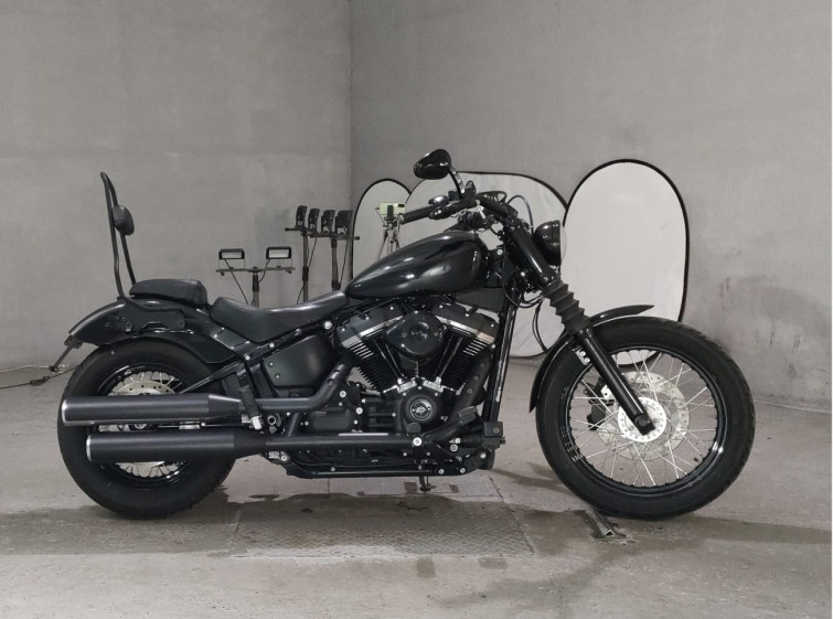 Мотоцикл HD STREETBOB FXBB1750 с пробегом 1689 km