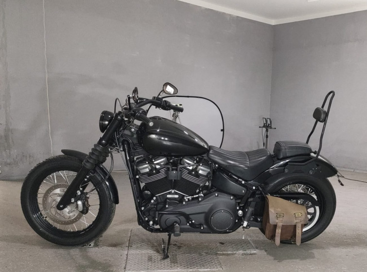 Мотоцикл HD STREETBOB FXBB1750 с пробегом 1689 km