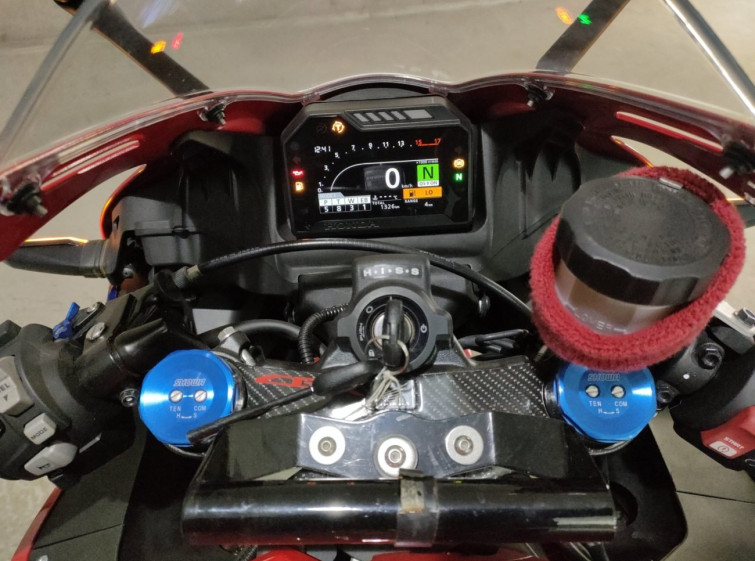 Мотоцикл Honda CBR600RR з пробігом 1326 km