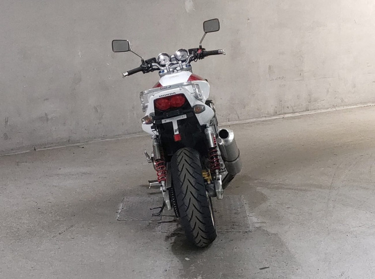 Мотоцикл Honda CB1300SF з пробігом 10684 km