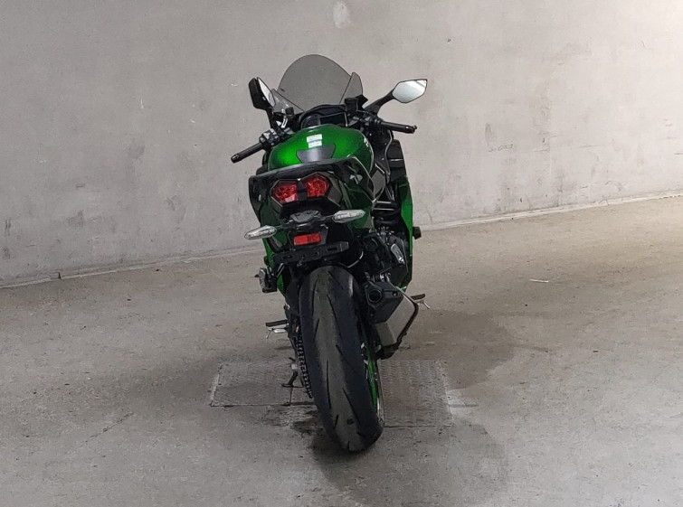 Мотоцикл Kawasaki NINJA H2 SX з пробігом 13250 km